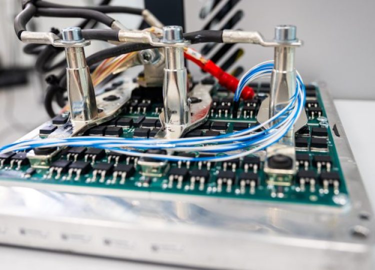 Simcenter-Micred-Quality-tester-hero-image-800x450